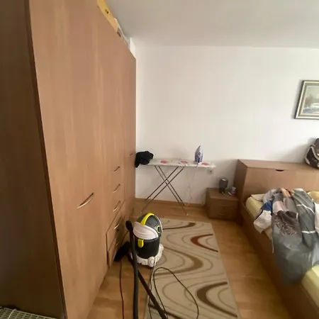 Kiril Апартамент *