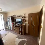 Kiril Apartamento *